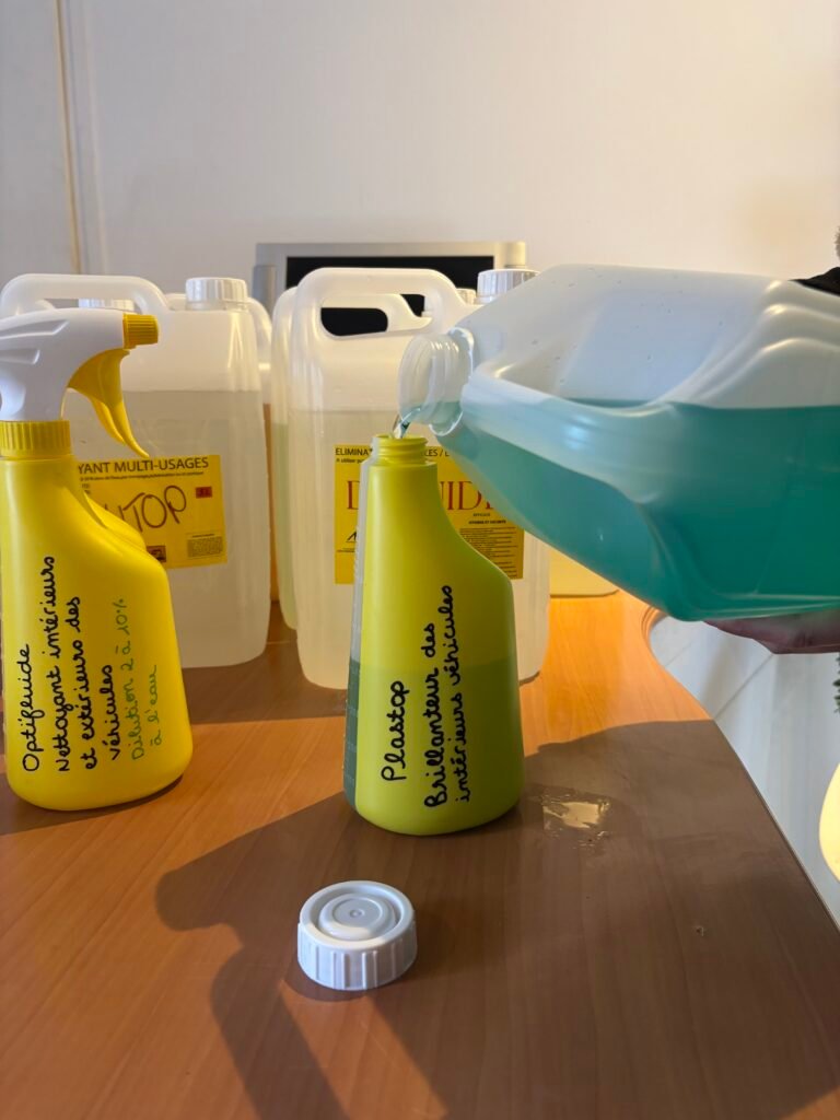 CB8EE8E9-E141-4334-9E4D-D4AB2DEBBFA0